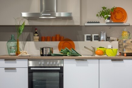 Dunstabzug ist im Abluftbetrieb am effizientesten. Doch dabei geht Wärme verloren. Dunstabzug ist im Abluftbetrieb am effizientesten. Doch dabei geht Wärme verloren.